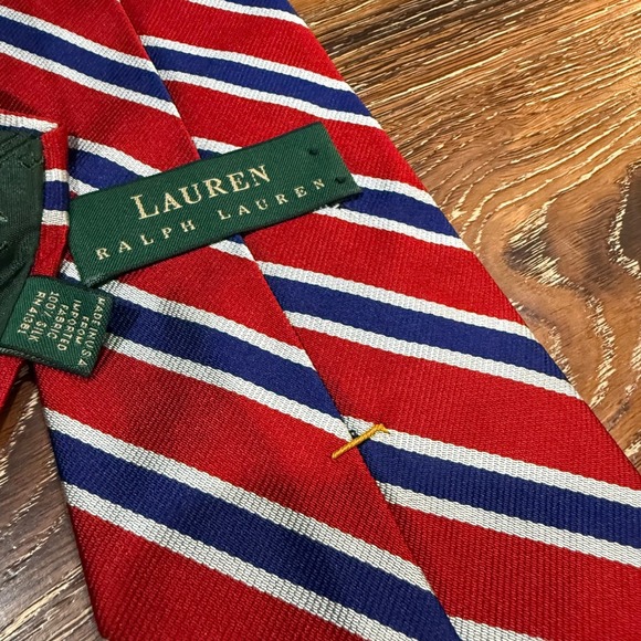 Ralph Lauren Tie Red Blue Stripes 100% Silk Vintage Neck Tie Men's - Picture 3 of 3